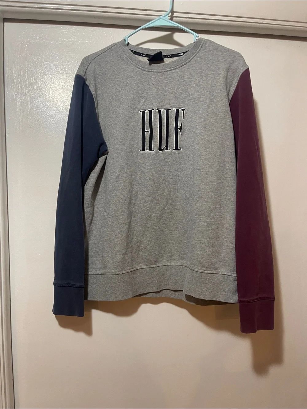HUF Men's Grey Crewneck with Navy and Burgundy Sleeves size medium